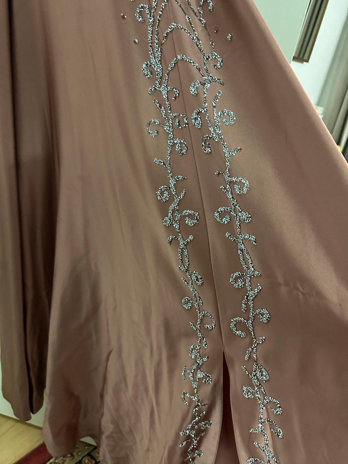 Prachtige Galajurk RuhaN Maat 44 - Zo goed als nieuw, Kleding | Dames, Galajurk, Bruin, Maat 42/44 (L), Ophalen of Verzenden