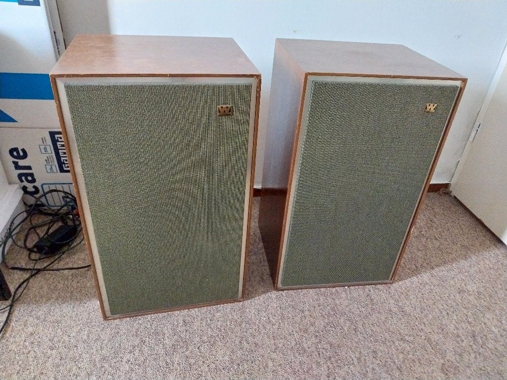 Wharfedale dovedale w2 jaren 60 luidsprekers, Audio, Tv en Foto, Luidsprekers, Gebruikt, Minder dan 60 watt, Front, Rear of Stereo speakers
