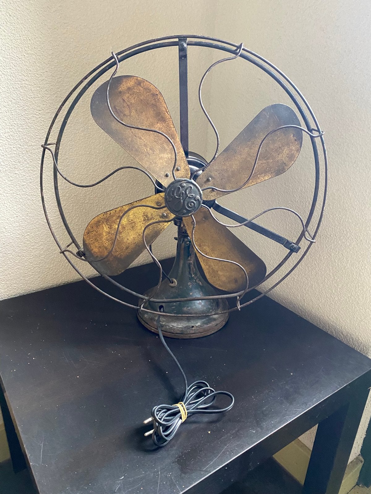 ANTIEKE GENERAL ELECTRIC VENTILATOR (20er jaren)., Ophalen of Verzenden, Zo goed als nieuw, Tafelventilator