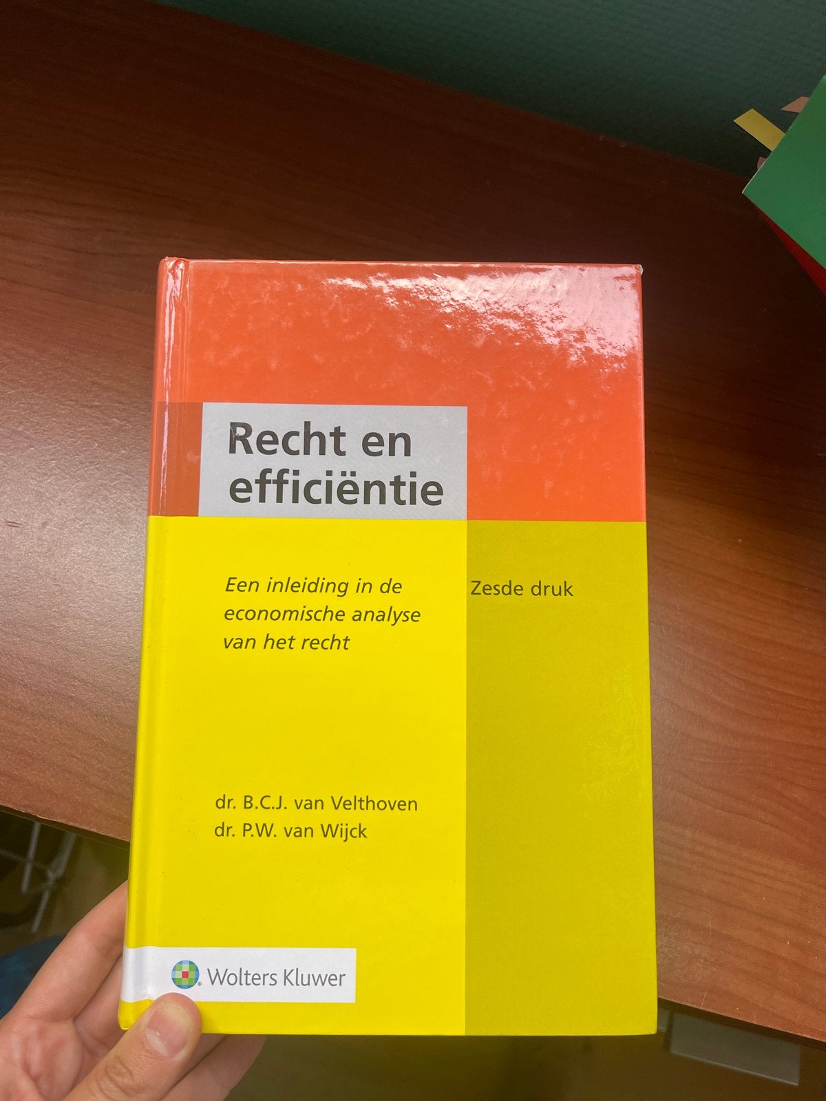 Recht en efficiëntie - Economische analyse van het recht, Ophalen of Verzenden, Gamma, Zo goed als nieuw, HBO
