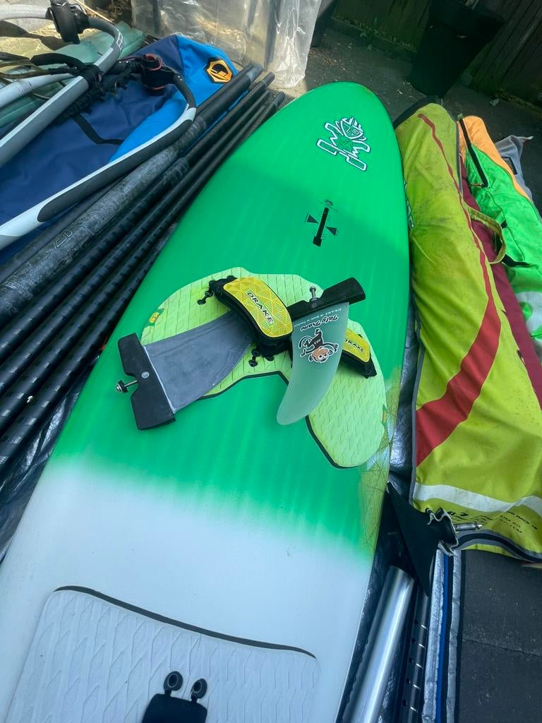 Windsurf set compleet freestyle/wave, starboard flare 103L, Watersport en Boten, Ophalen, Met draagtas, Minder dan 250 cm, Complete set