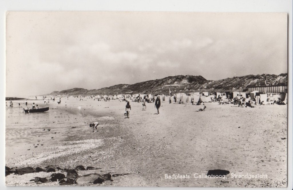 271 Callantsoog 1962 Badplaats Strandgezicht Kinderen Mensen, Verzenden, 1960 tot 1980, Gelopen, Noord-Holland