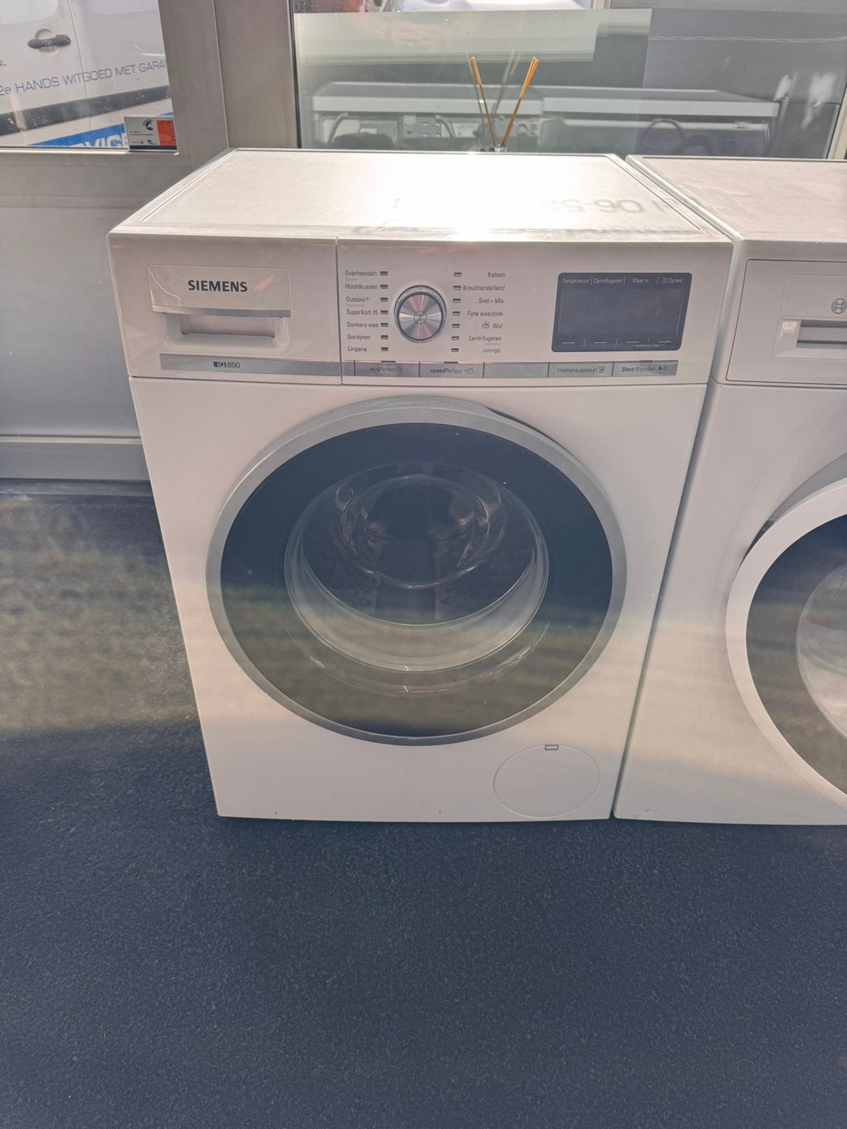 SIEMENS 1600 SERIE IQ-800 9 KG met 2 jaar garantie, 1200 tot 1600 toeren, N, Minder dan 85 cm, N