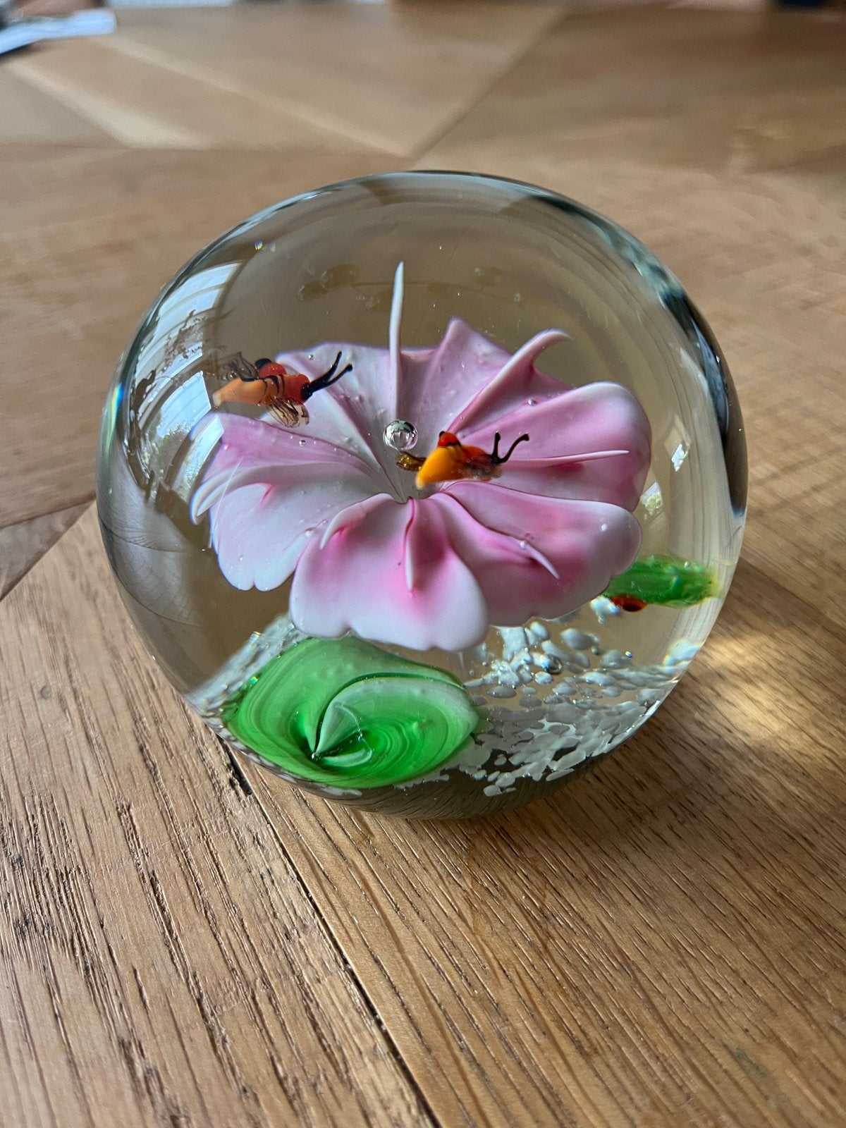 Vintage Glazen press papier met Bloemen en Bijen, Antiek en Kunst, Ophalen of Verzenden