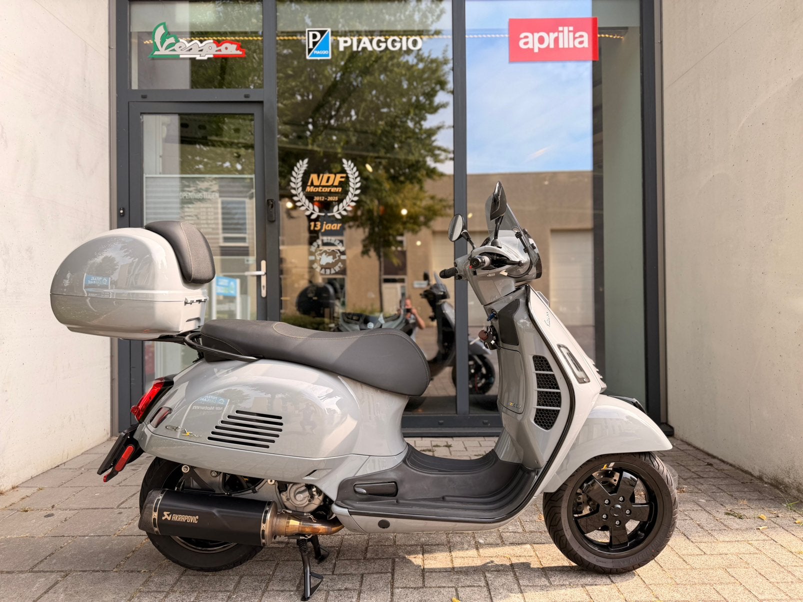 Piaggio vespa 300 gts abs asr topstaat!, Particulier