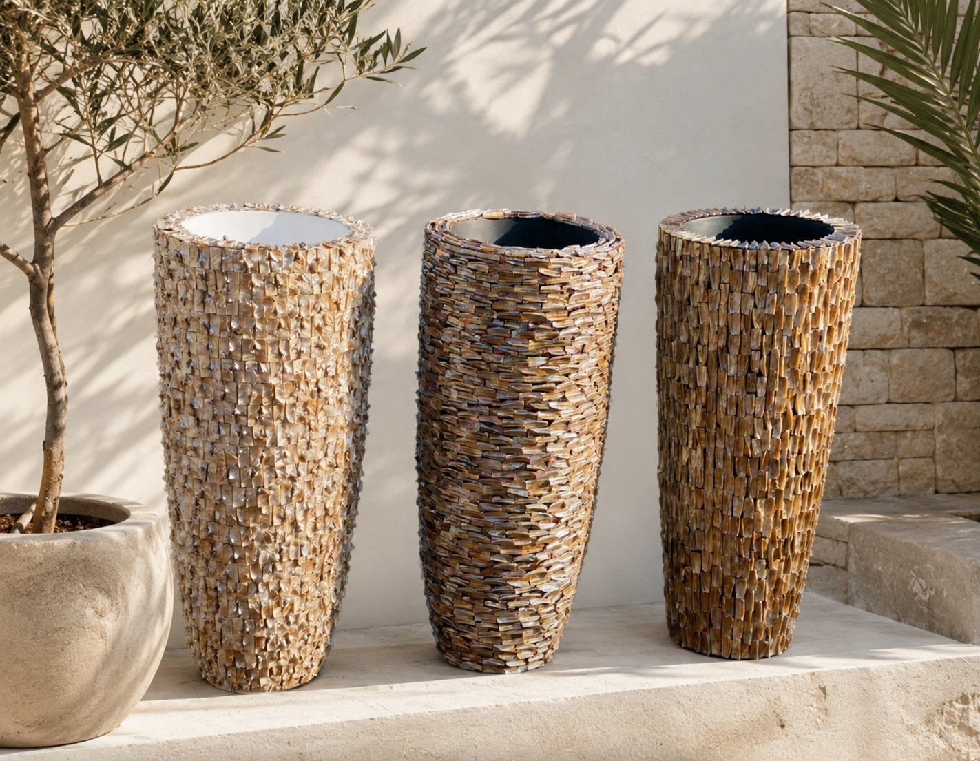 Hoge decoratieve bloempotten voor binnen en buiten, Tuin en Terras, Bloempotten, 25 tot 40 cm, Overige materialen, Rond, Ophalen of Verzenden