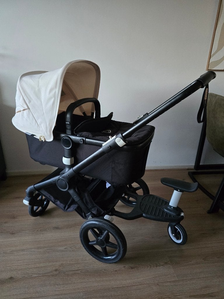 Complete Bugaboo Fox 2 kinderwagen – Zeer nette staat!, Kinderen en Baby's, Kinderwagens en Combinaties, Zo goed als nieuw, Combiwagen