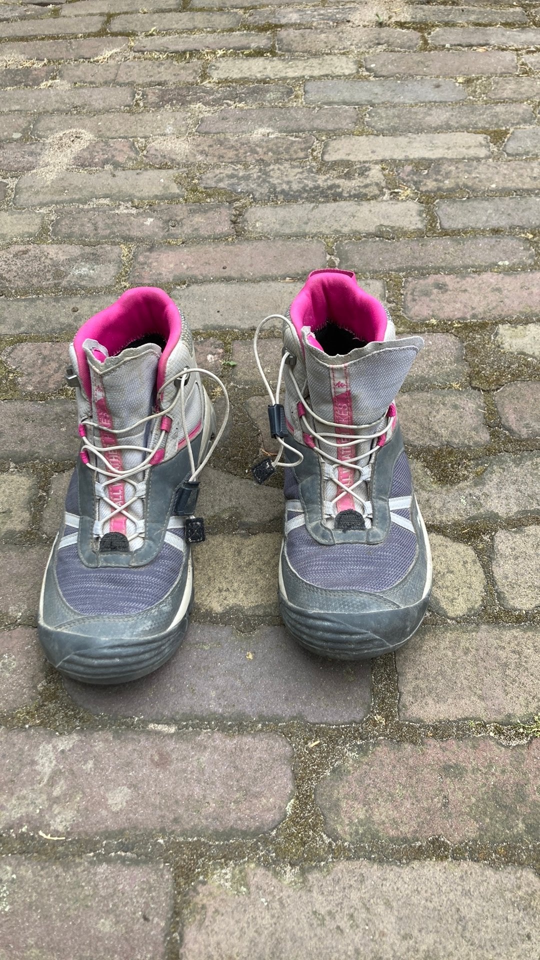 Wandelschoenen Quechua maat 37, Ophalen, Zo goed als nieuw, Schoenen