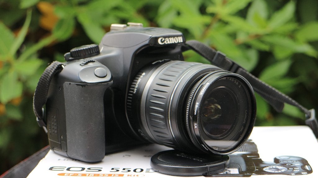 Canon 1000D 4433cl met Canon kitlens de EF-S 18-55mm+fototas, Ophalen, Spiegelreflex, Canon, Zo goed als nieuw