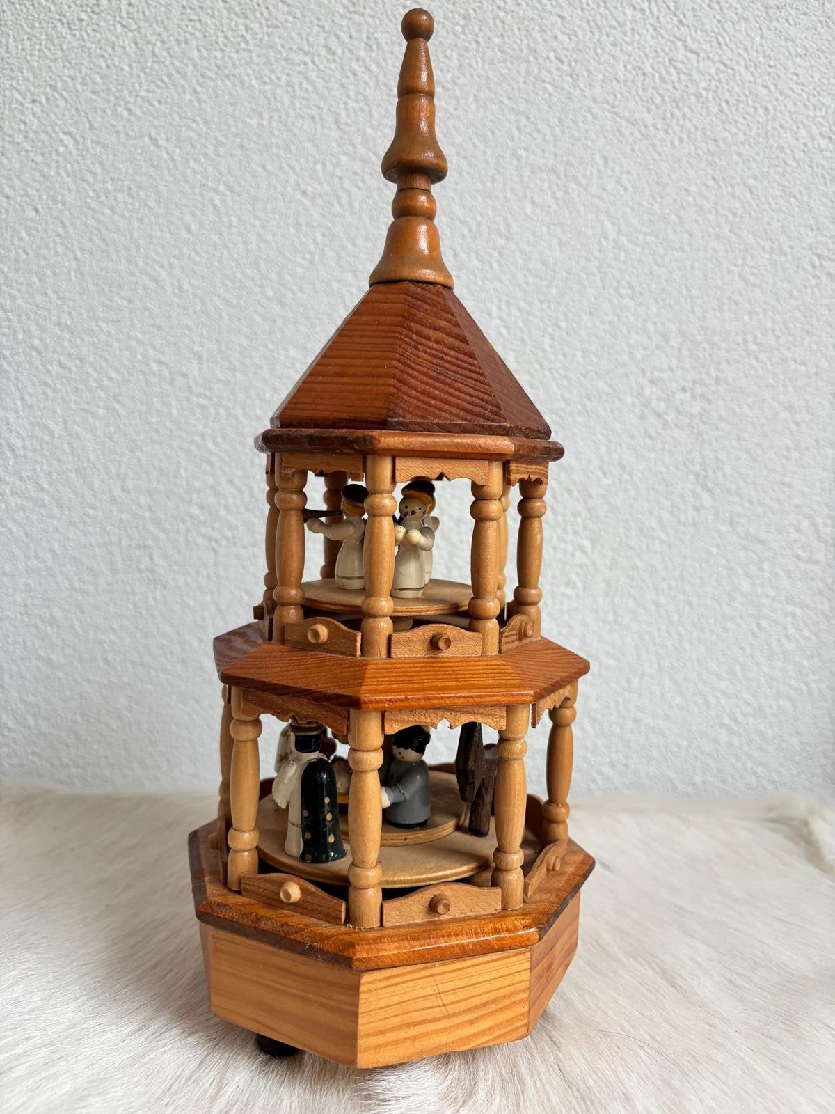 Speeldoos, Stille Nacht, kerstpiramide, hout, 32 cm hoog, Diversen, Ophalen of Verzenden