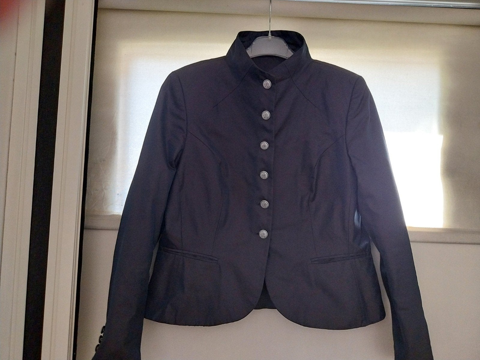 EXCLUSIEF JASJE ZGAN, Kleding | Dames, Ophalen of Verzenden, Zo goed als nieuw, Maat 42/44 (L)