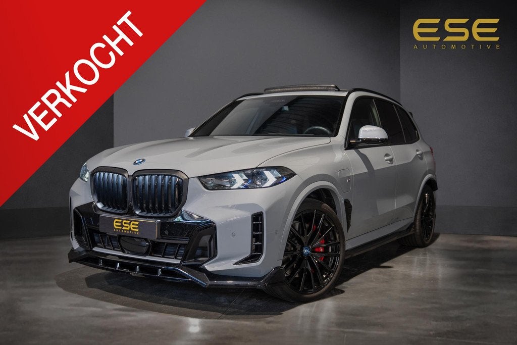 BMW X5 xDrive50e M-Sport Pro | Pano | H&K | Skylounge | Trek, Auto's, BMW, Gebruikt, 2395 kg, Bedrijf, 489 pk
