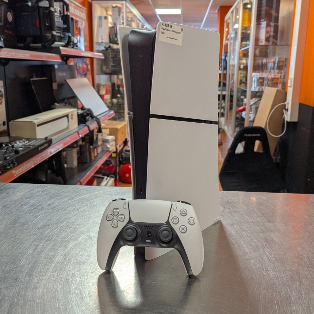 PlayStation 5 Slim Digital 825 SSD, Sony, Zo goed als nieuw, Support@sony.com, 1-7-1 Konan, Minato-ku
Tokyo 108-0075
Japan