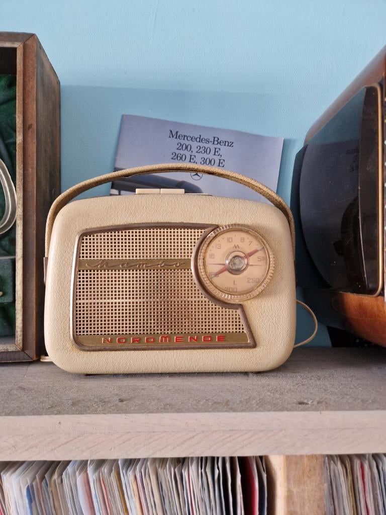 Nordmende Mambo 1961 Radio, Ophalen of Verzenden
