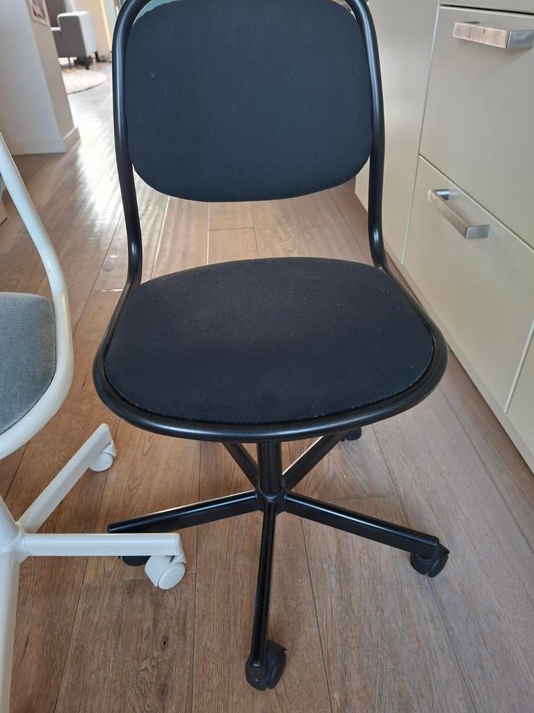 IKEA ÖRFJÄLL kinderbureaustoelen  zwart), Huis en Inrichting, Bureaustoelen, Ophalen, Gebruikt, Overige kleuren, Bureaustoel