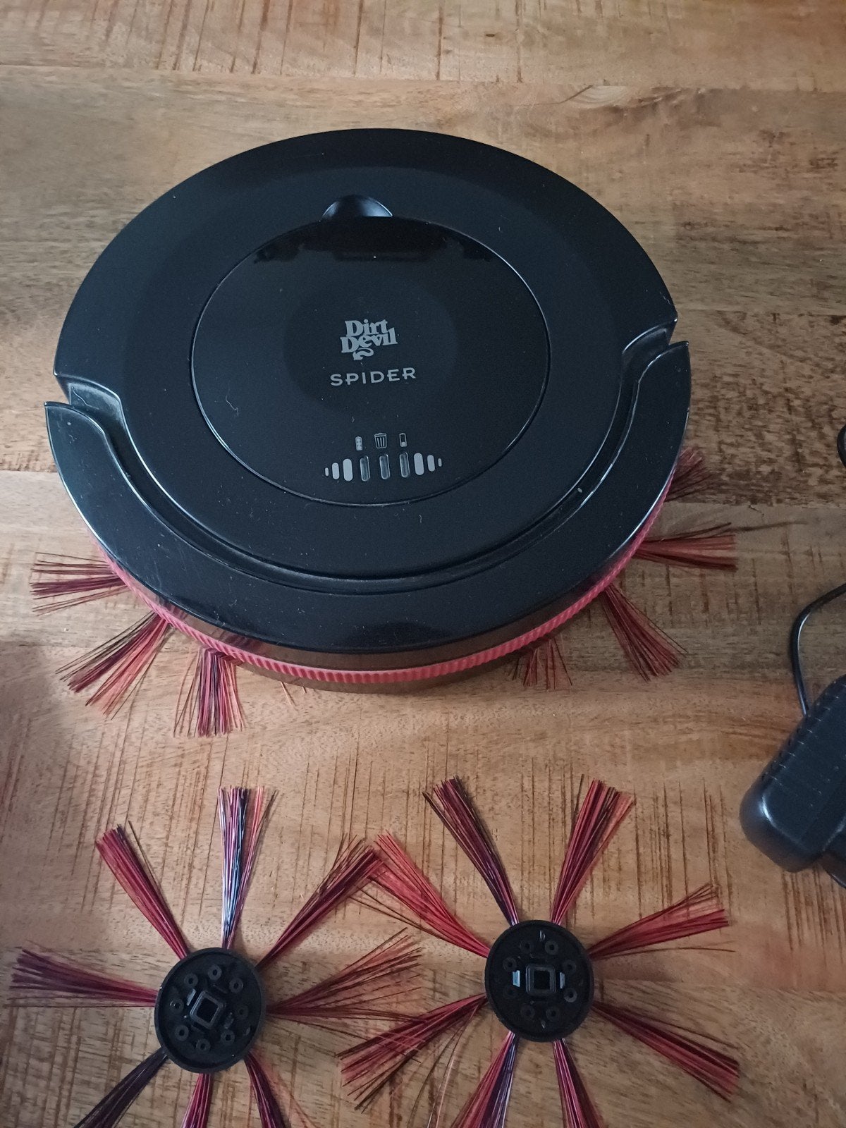 Dirt Devil Spider Robotstofzuiger met accessoires, Overige merken, Gebruikt, Ophalen of Verzenden, Robotstofzuiger