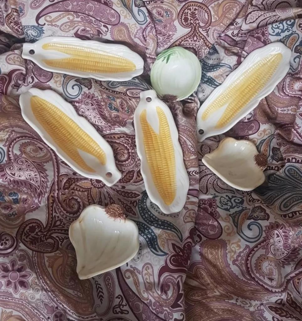 7 delige schalen, mais, knoflook,ui, Bijen