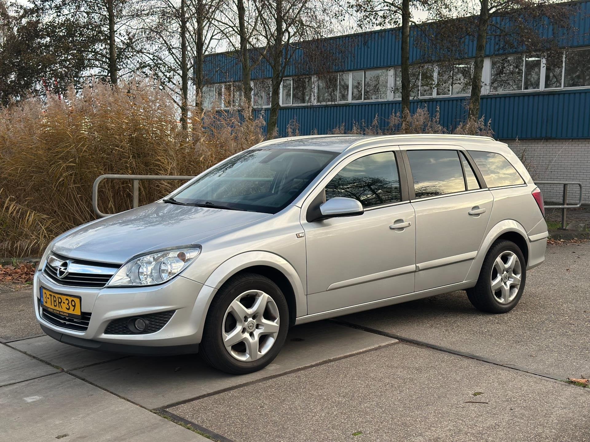 Opel Astra Wagon 1.6 Business Navi! Airco! 1 jaar APK!, Auto's, Opel, Voorwielaandrijving, 15 km/l, Gebruikt, 4 cilinders