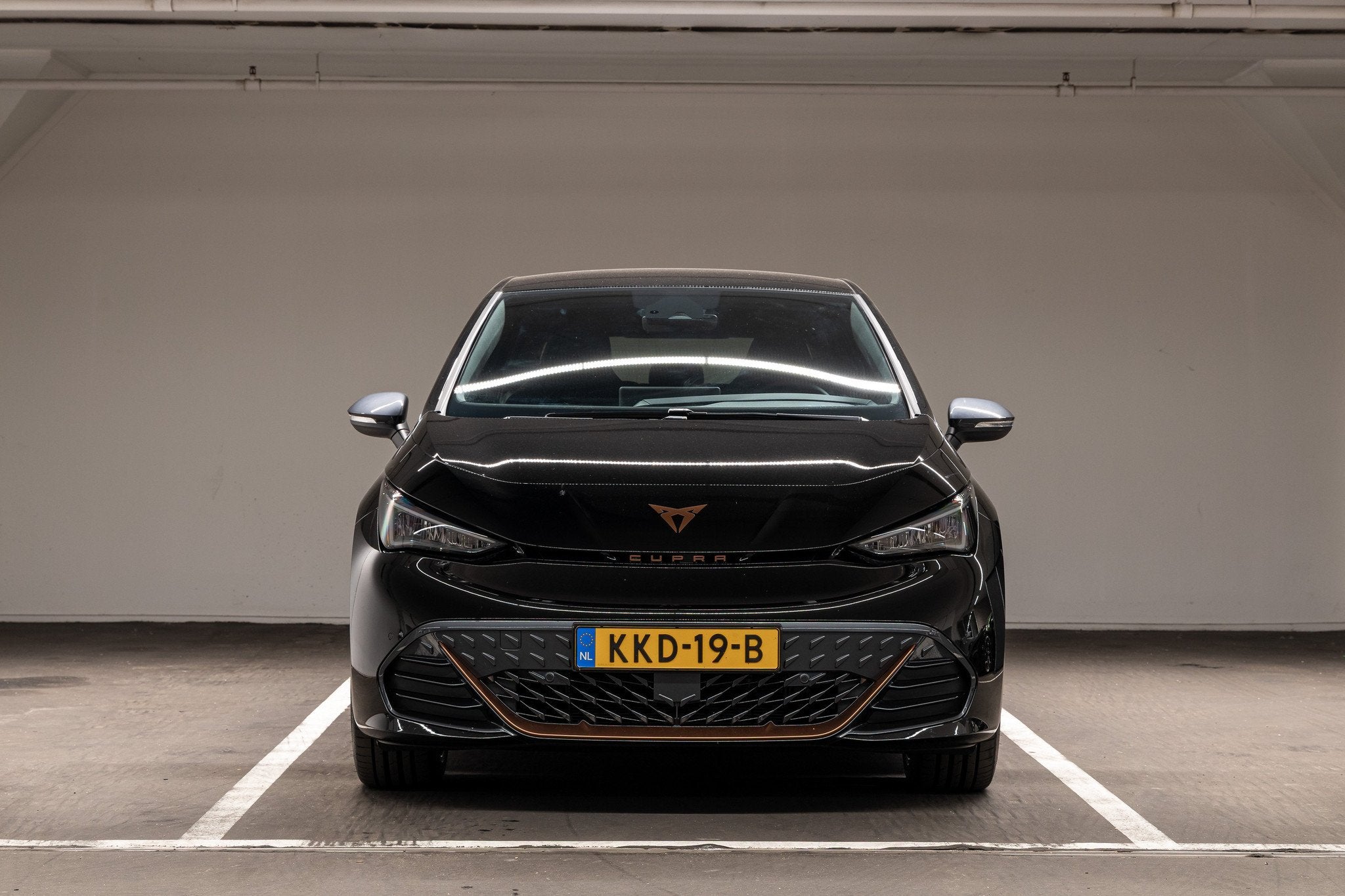CUPRA Born Business Limited 84 kWh, Auto's, Automaat, 59 kWh, Zwart, 1877 kg