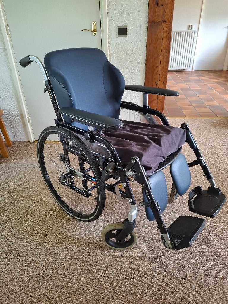 Revab Roxx, The Original, inklapbare rolstoel, Diversen, Rolstoelen, Ophalen, Inklapbaar, Gebruikt, Duwrolstoel