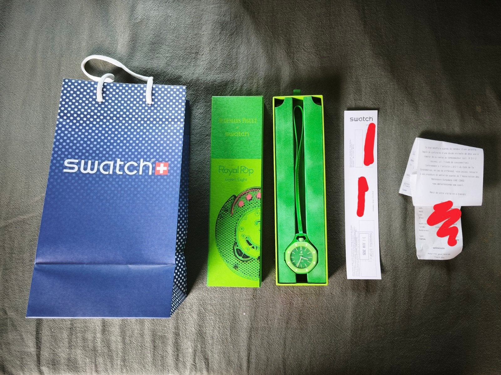 Nieuw Swatch x Audemars Piguet Royal Pop zakhorloge, Swatch, Nieuw, Kunststof, Ophalen of Verzenden
