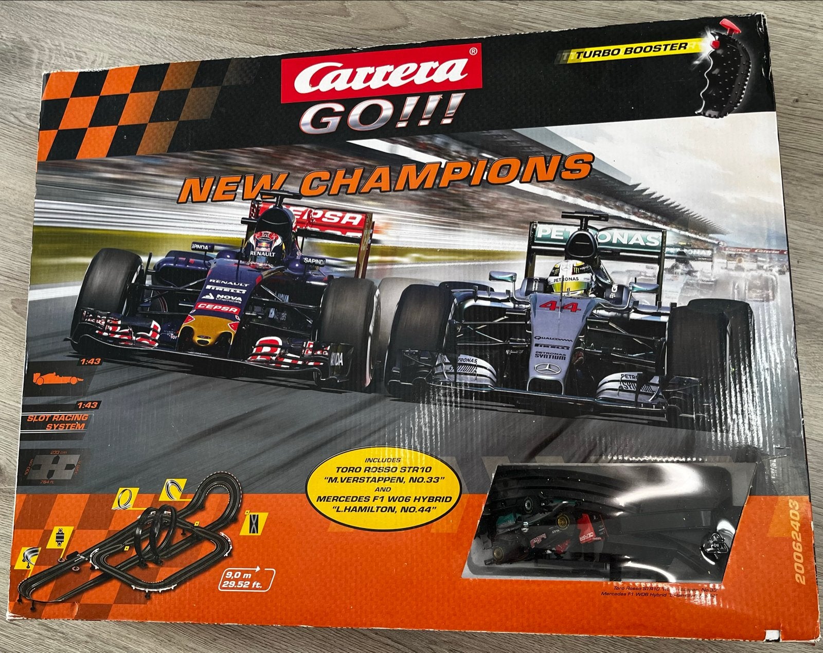 Carrera GO!!! New Champions racebaan met F1-auto's, Racebaan, Carrera, Ophalen of Verzenden, Zo goed als nieuw