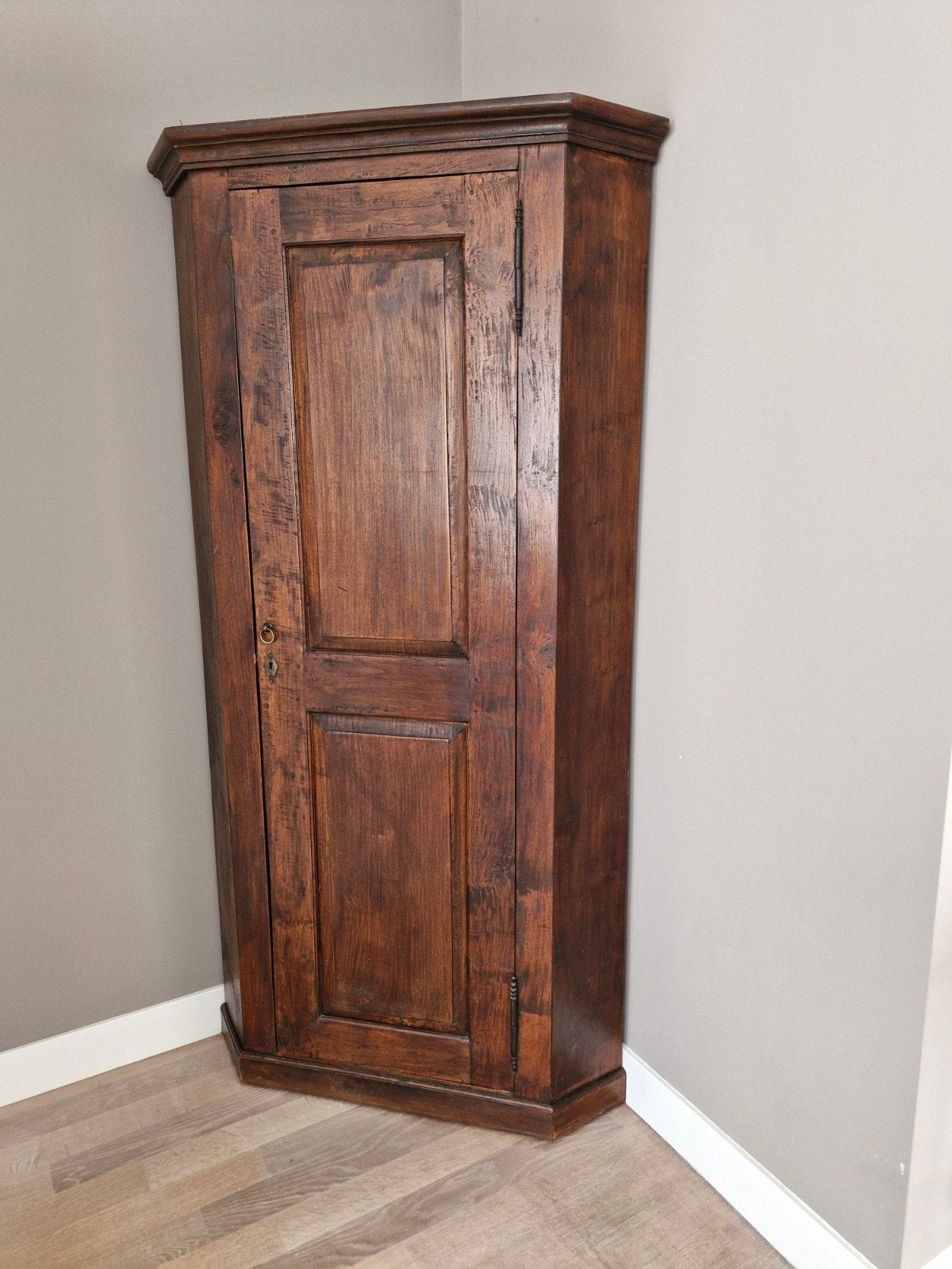 Koloniale hoekkast - 190 cm hoog, Ophalen