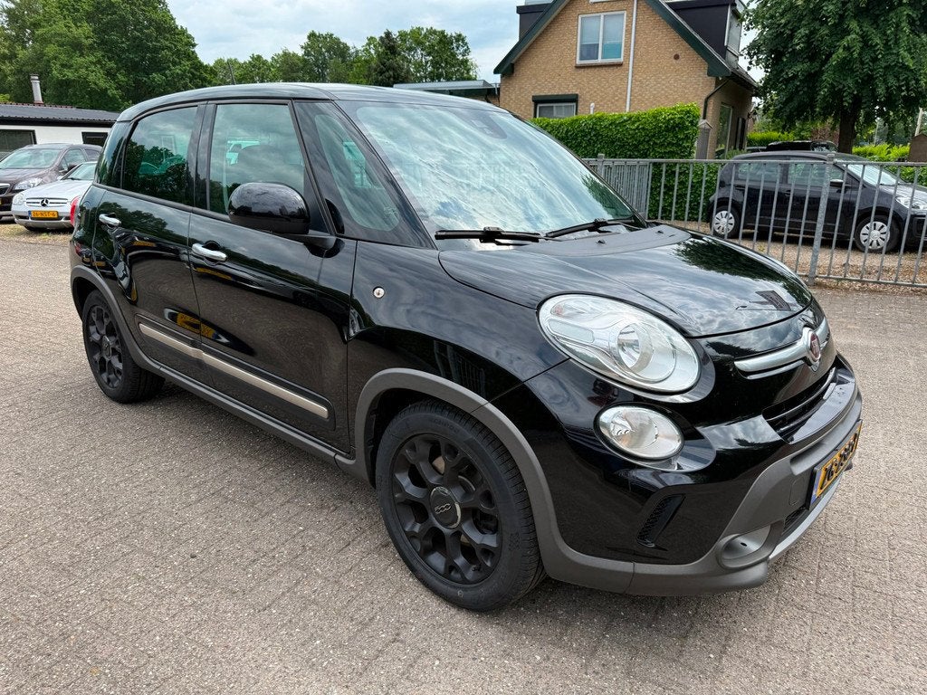 Fiat 500 L 1.4-T-Jet 5-DRS Trekking ECC CRUISE NAVI LMV PDC, Auto's, Fiat, Voorwielaandrijving, Gebruikt, Euro 6, 4 cilinders