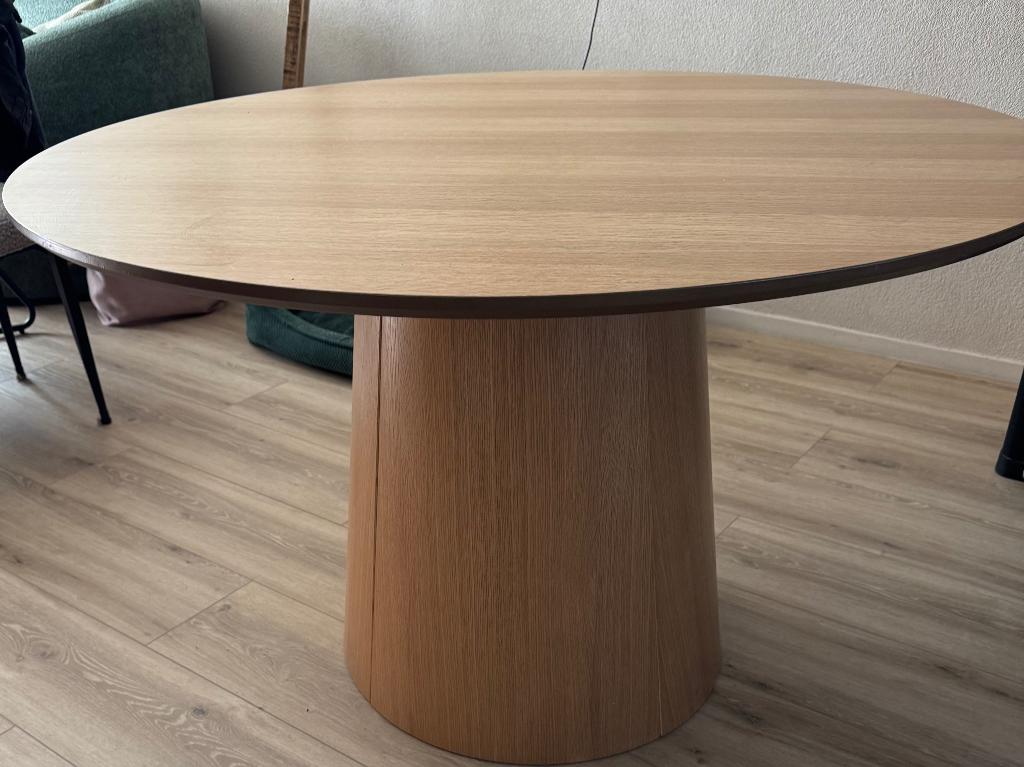 Ronde eettafel naturel eiken kleur, Huis en Inrichting, Tafels | Eettafels, Ophalen, Rond, Zo goed als nieuw, Vier personen