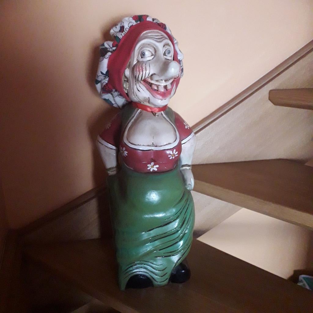 beeld madam, Ophalen, Zo goed als nieuw, Mens