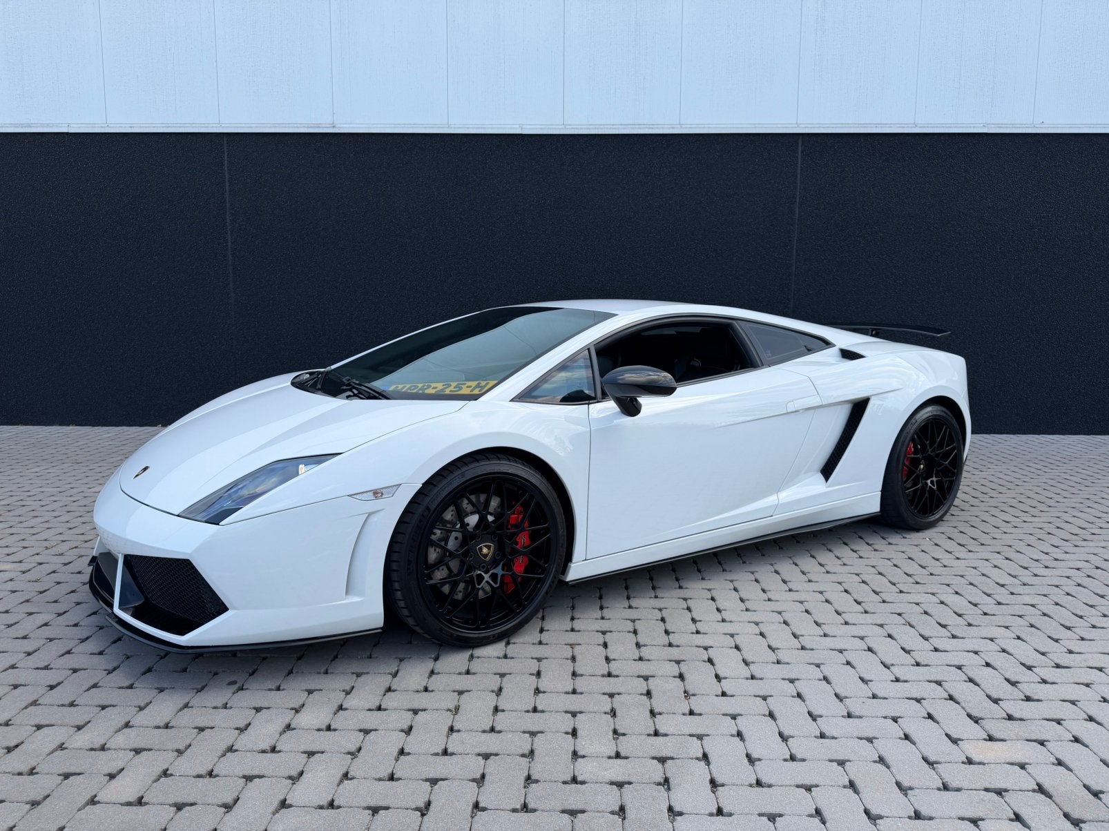 Lamborghini Gallardo 5.2 V10 LP560-4 | 2009 | 22.000km UNIEK, Auto's, Lamborghini, Dealer onderhouden, Zwart, Wit, Vierwielaandrijving