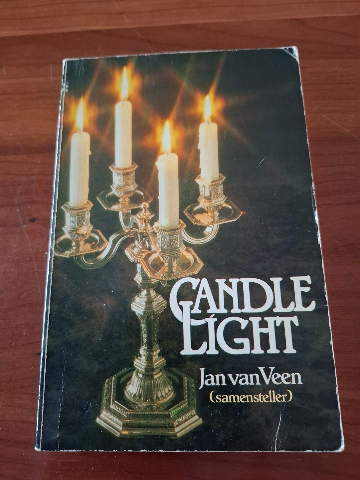 Candle Light - Jan van Veen (Samensteller) - Gedichtenbundel, Ophalen of Verzenden, Gelezen, Jan van Veen, Eén auteur