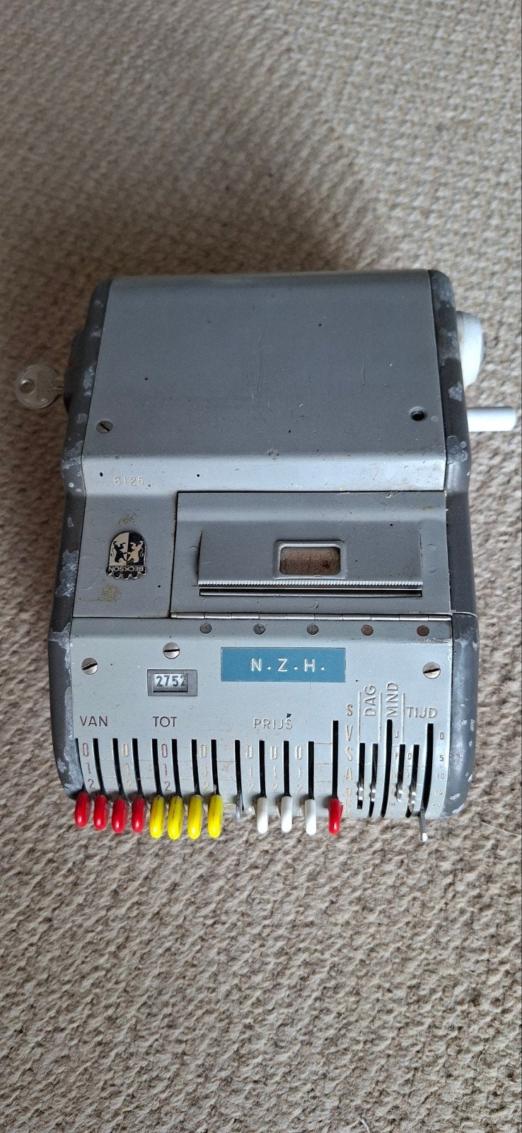Vintage Beckson NZH Ticketmachine, Ophalen