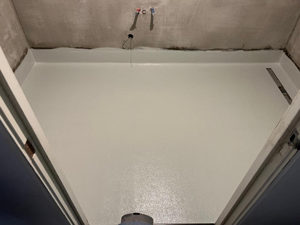 Polyester wanden en vloeren badkamers en natte ruimtes, Ophalen, Nieuw, Overige typen