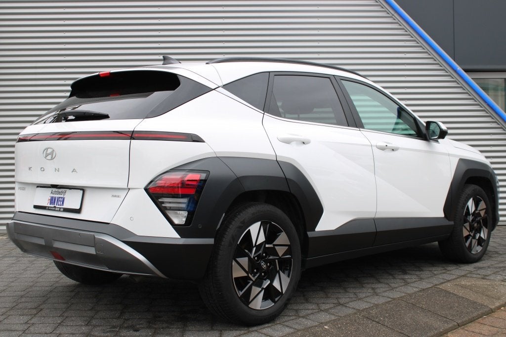 Foto 3 van Hyundai KONA 1.6 GDI HEV Premium Sky | Bose | 360 Camera | F