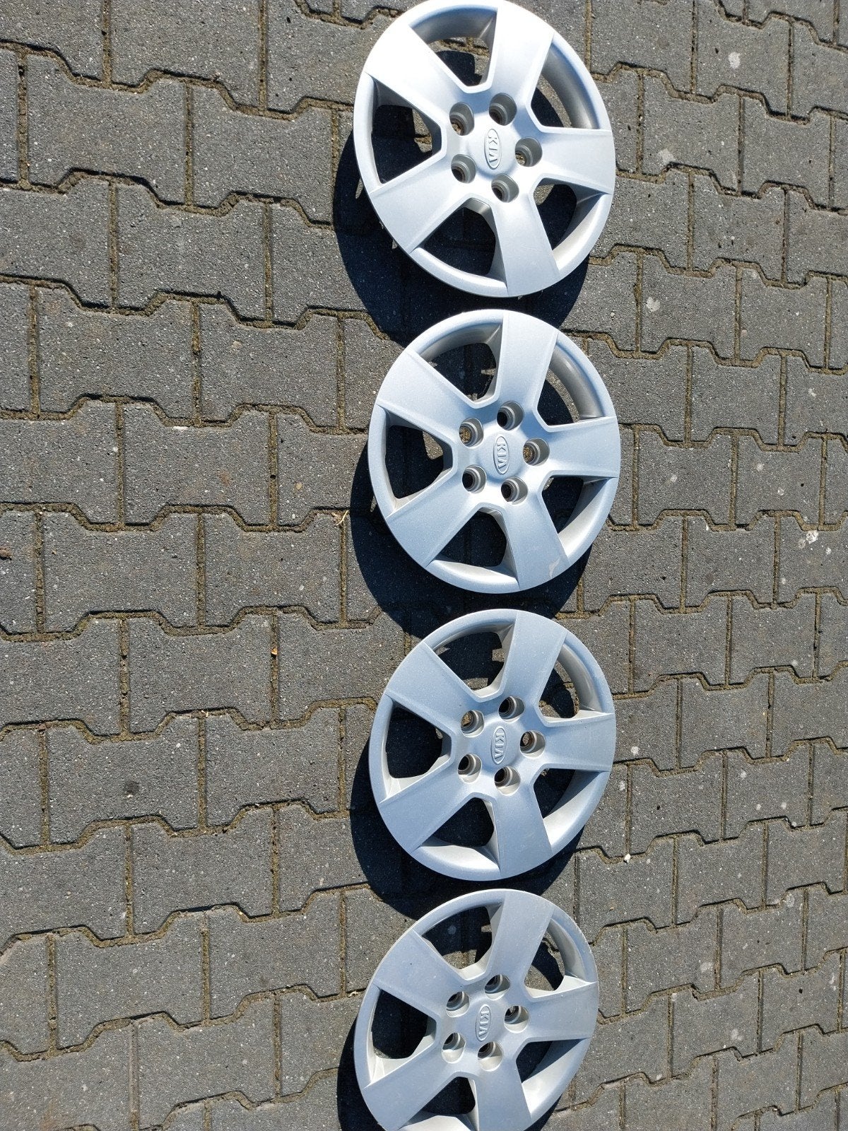 wieldoppen kia venga., Auto diversen, Wieldoppen, Ophalen, Gebruikt