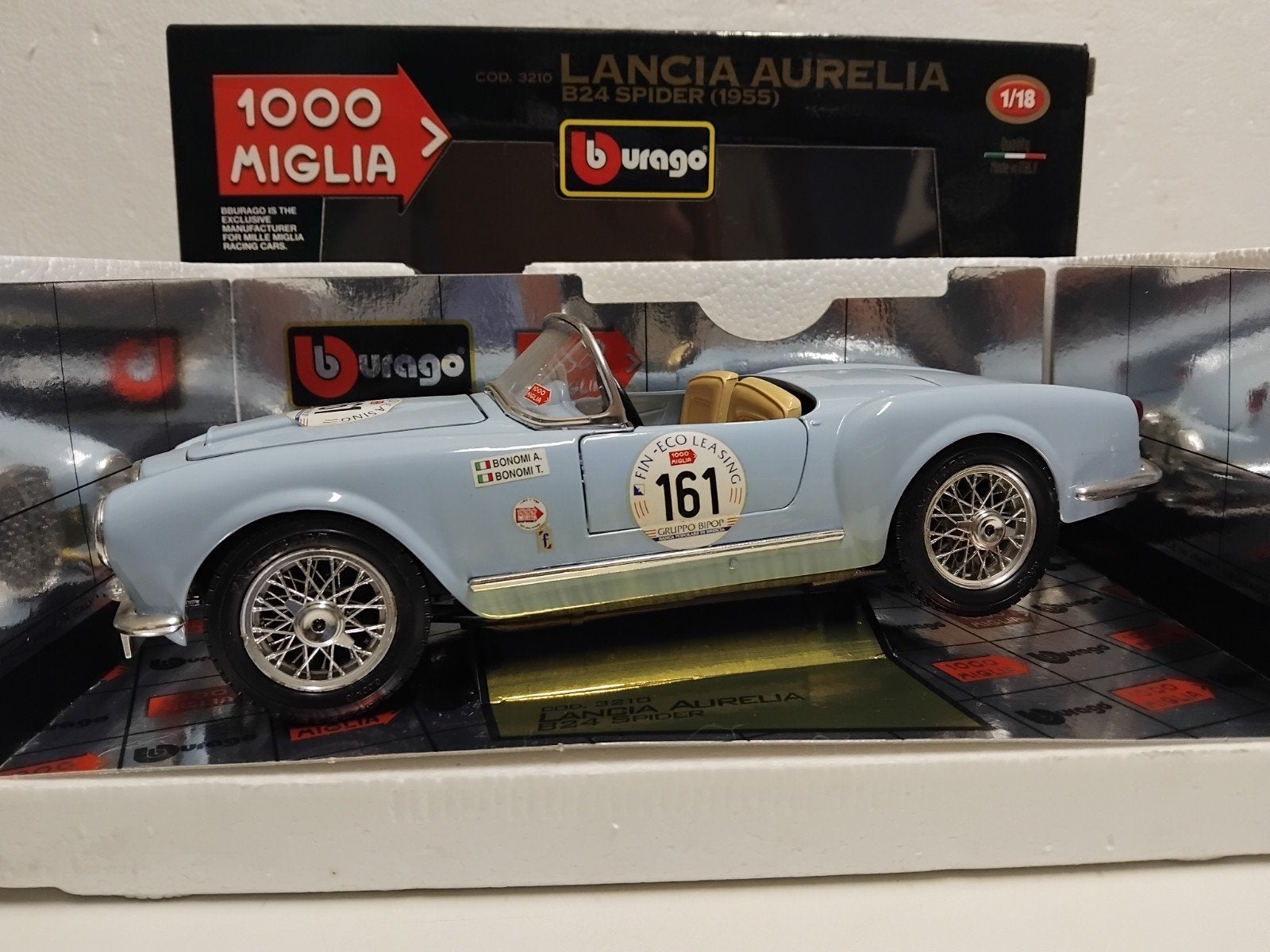 Lancia Aurelia B24 Serie Mille Miglia 1000 Bburago 1:18 KRD, Ophalen of Verzenden, Zo goed als nieuw, Auto, Bburago