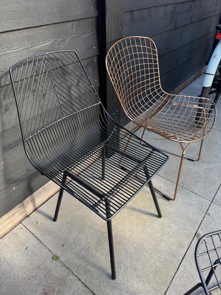 4 Stoelen te koop aangeboden, Huis en Inrichting, Stoelen, Ophalen, Gebruikt, Overige kleuren, Vier