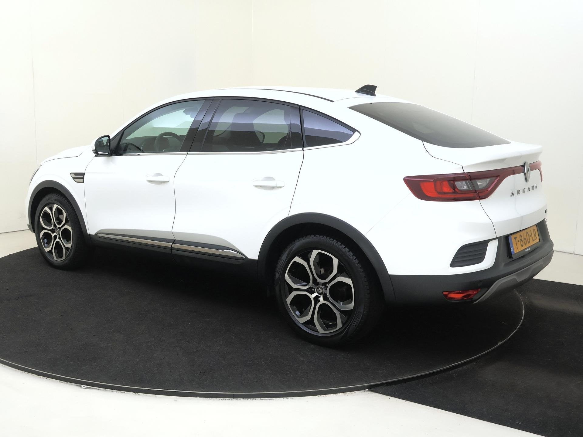Renault Arkana 1.6 E-Tech FULL-Hybrid Techno 145PK | Navigat, Auto's, Gebruikt, Euro 6, Leder en Stof, Wit