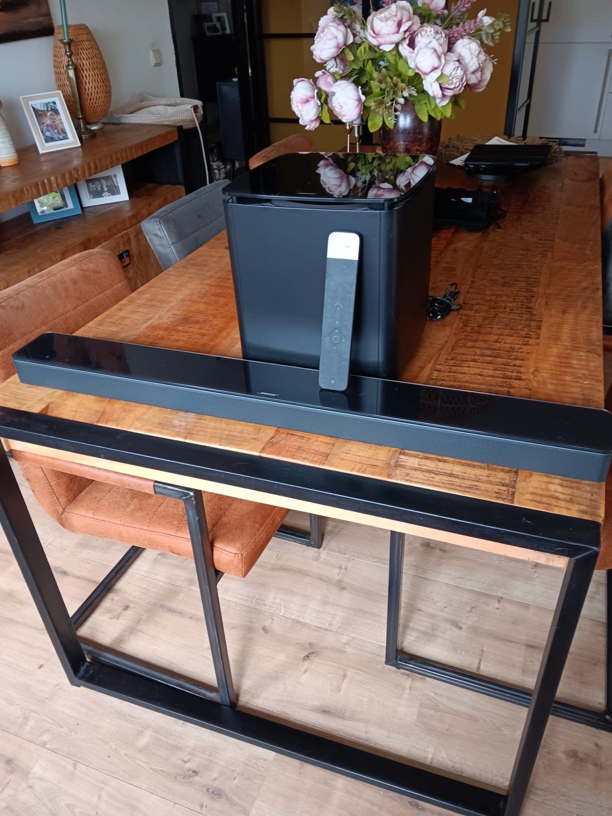 Bose Soundbar 700 met Bass Module en afstandsbediening, Ophalen, Met externe subwoofer, Zo goed als nieuw