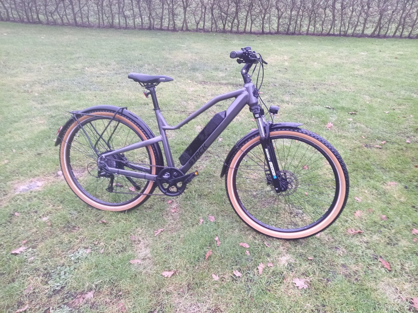 Prophete stack 1.3 e-bike 29" E-SUV, Zo goed als nieuw, 47 tot 51 cm, 50 km per accu of meer, Ophalen