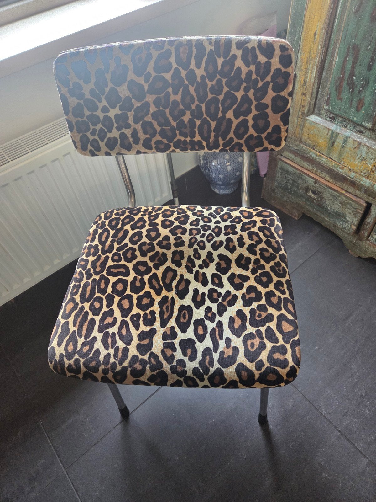Vintage eetkamerstoelen!, Ophalen, Twee
