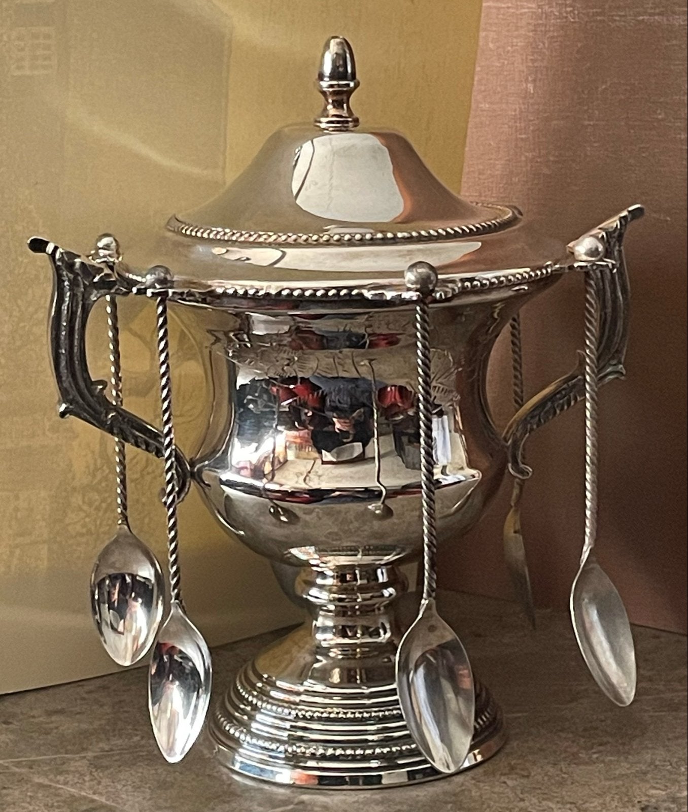 Antieke verzilverde suikerpot met lepels, Antiek en Kunst, Ophalen of Verzenden, Zilver