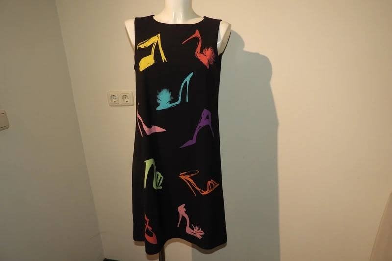 Boutique Moschino pracht jurk schoen print in kleuren D38