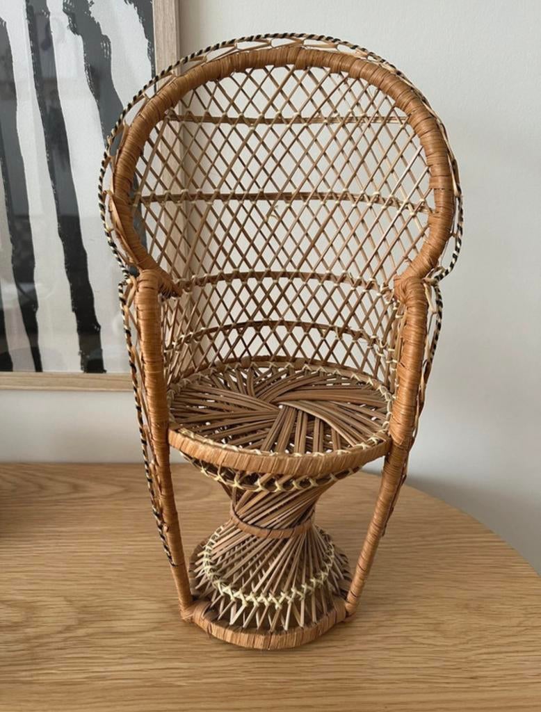 Vintage rotan poppenstoel, Ophalen of Verzenden, Zo goed als nieuw