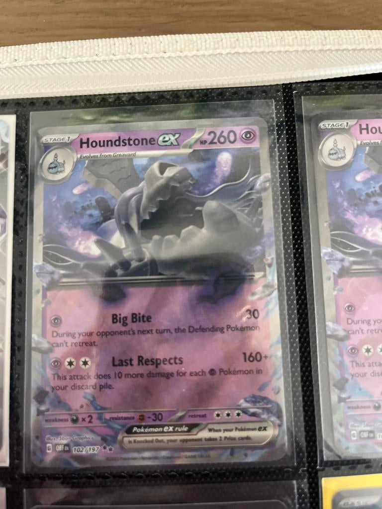 Houndstone ex 102/197 | Obsidian Flames, Ophalen of Verzenden, Zo goed als nieuw
