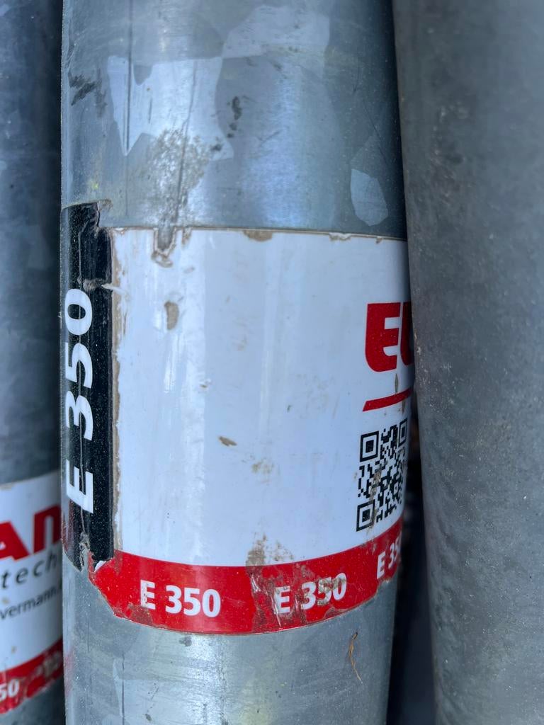Gebruikte Elvermann stalen buissteunen E 350 en BD 350, Ophalen, Gebruikt