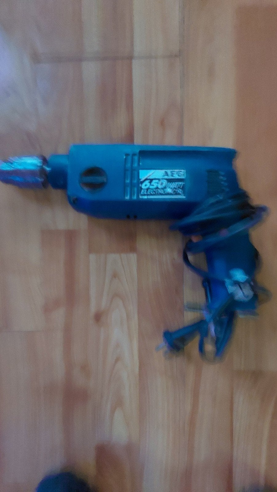 AEG 650 Watt Boormachine met Variabele Snelheid, Boormachine, Variabele snelheid, Ophalen of Verzenden, Gebruikt