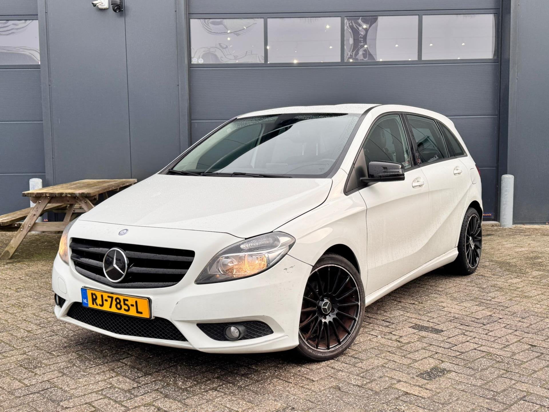 Mercedes-Benz B-klasse 160 CDI, Auto's, Mercedes-Benz, Voorwielaandrijving, Euro 5, Gebruikt, 4 cilinders