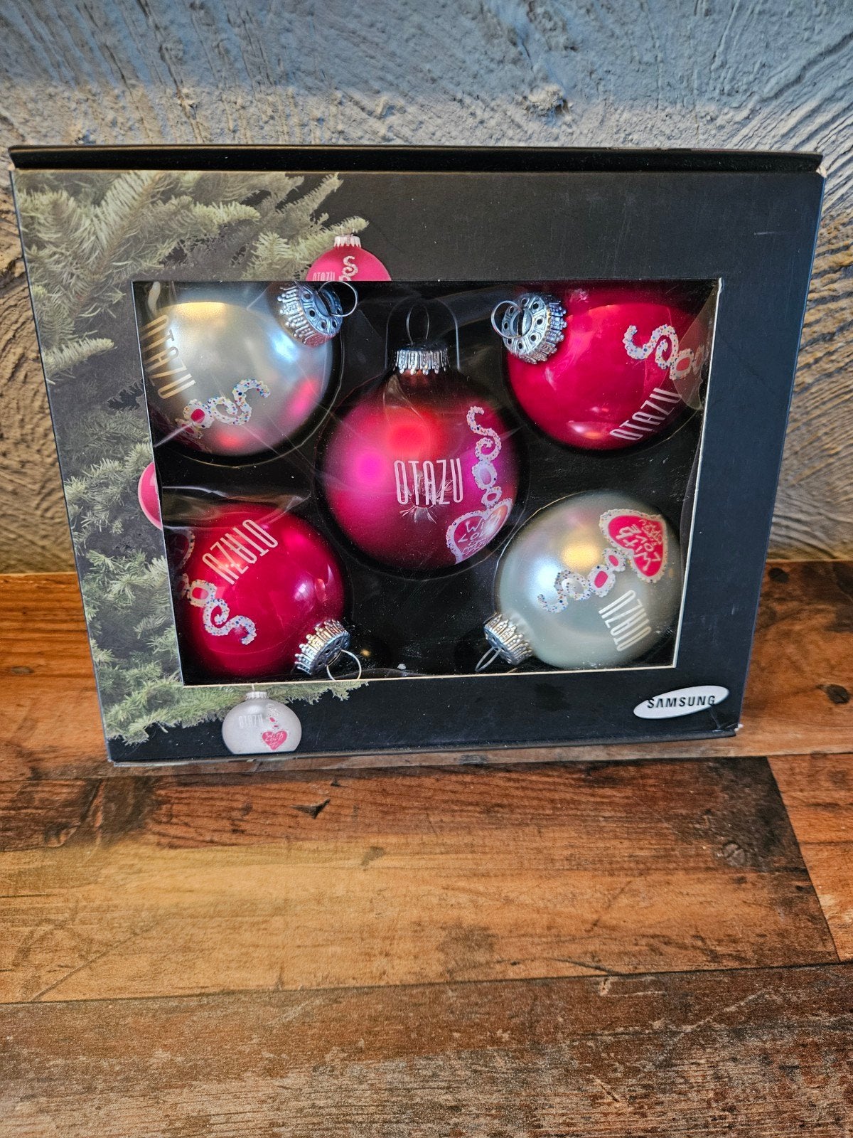 Unieke Otazu x Samsung Designer Kerstballen (5 stuks) - ZGAN, Ophalen of Verzenden, Nieuw